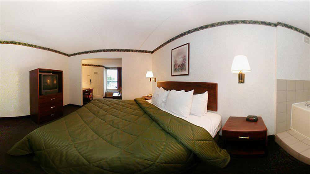 Motel Baymont By Wyndham Gallatin