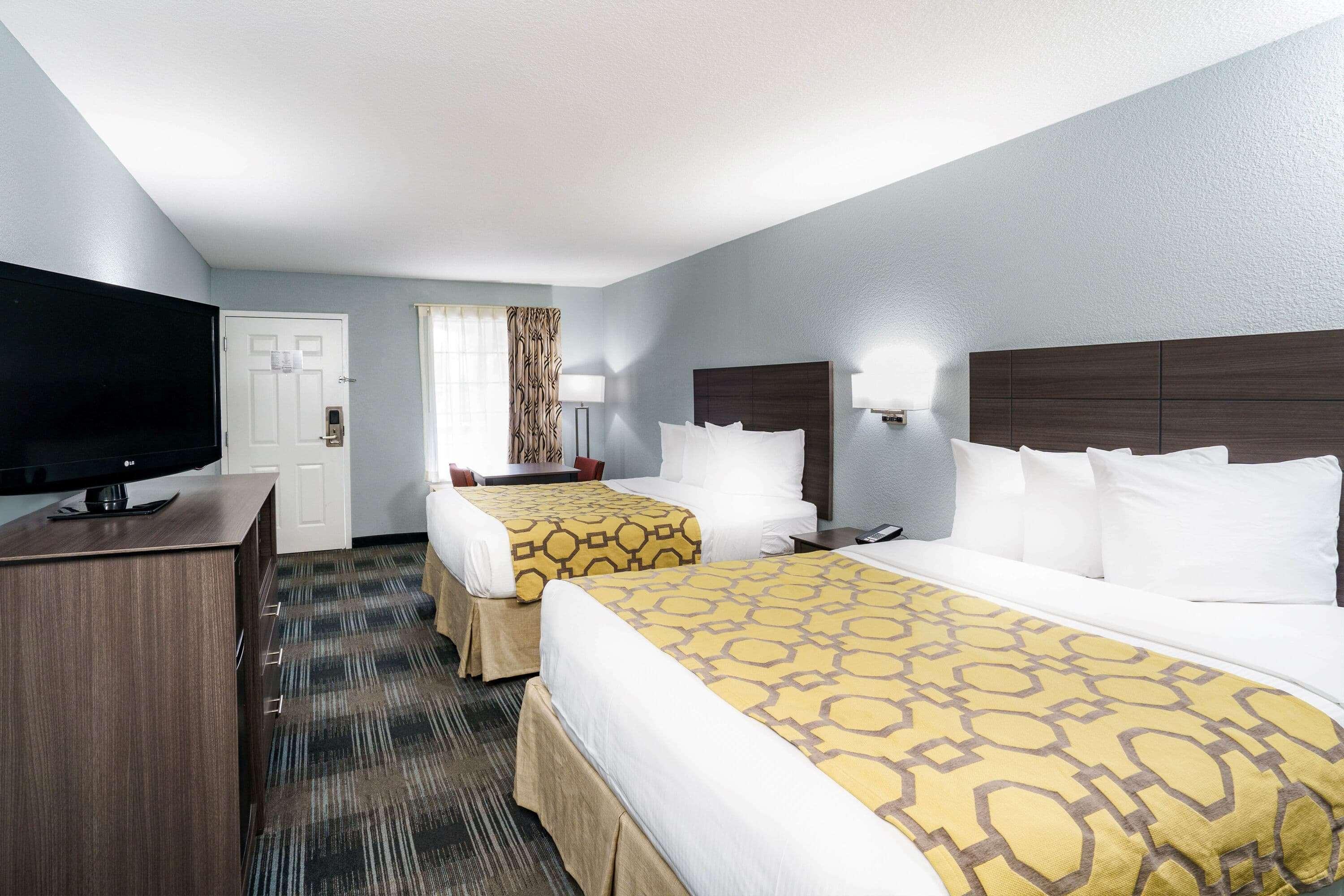 Baymont By Wyndham Motel 2*