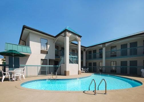 Baymont By Wyndham 2*