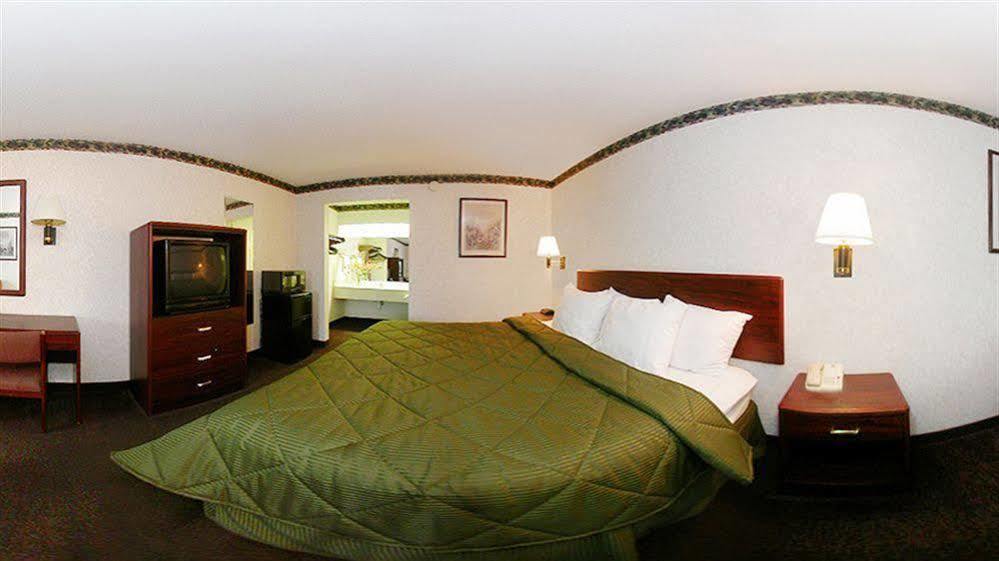 Baymont By Wyndham 2*